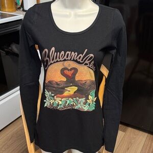 POL NWOT ELEPHANTS RED RHINESTONES Blue holiday black long sleeve Tee shirt